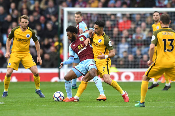 支出居高不 支出居高不