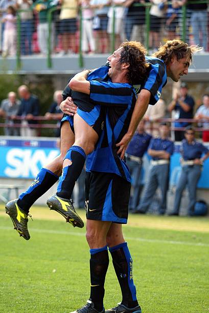 中超：第1轮比赛中，《山东泰山》、《上海申花》和《成都蓉城》等球队亮相….