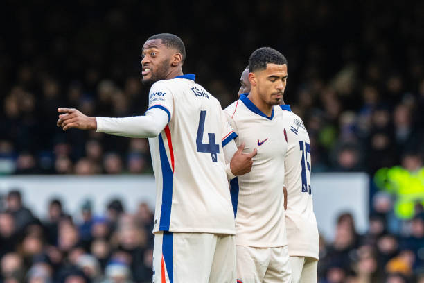 攻就完事了！太阳第三节41-43灰熊&两队合砍84分.